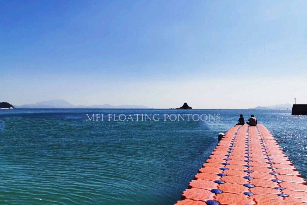 floating pontoon dock system